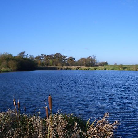Barmston Farm Hotel Kingston upon Hull ภายนอก รูปภาพ